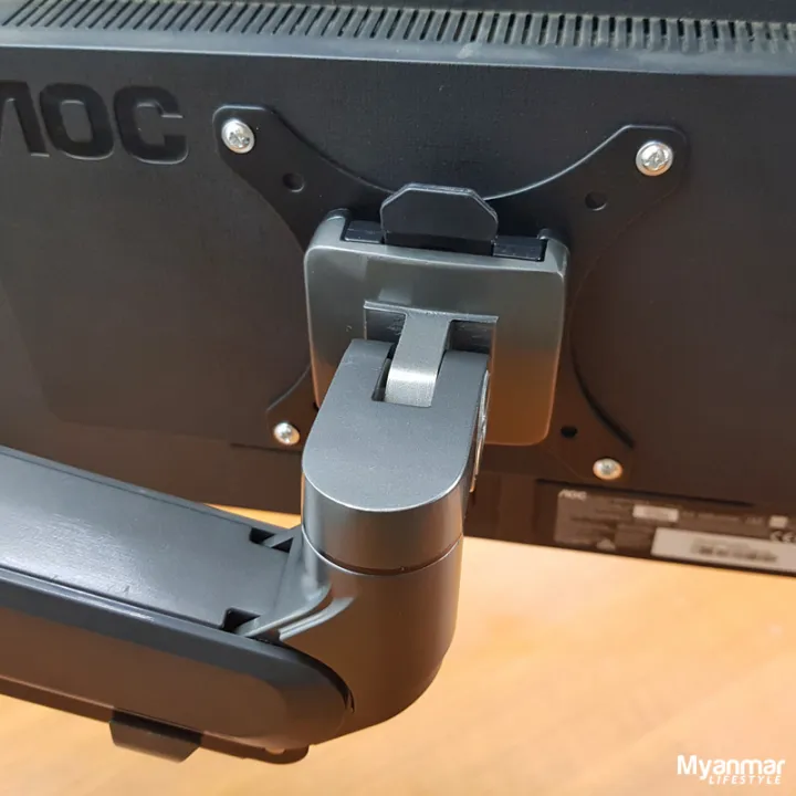 Dual%20Monitor%20Arm,%20Monitor%20Mount%20-%20Image%209