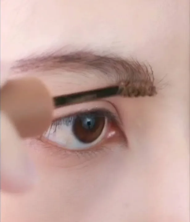 Ashley%20A-456%20Mascara%20Brow%20Perfect%20brow%20mascara%20Beautiful%20Color%20Long-Lasting%20Natural%20Color%20Small%20brush%20head%20for%20easy%20swiping%20-%20Image%203