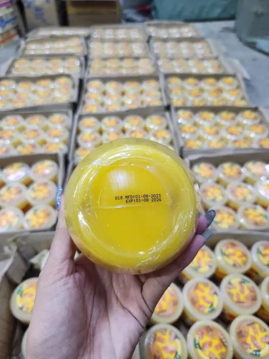 Sugar%20Gluta%20Thanaka%20BHA%20Scrub%20700ml%20(Exp%202028/05)%20-%20Image%205