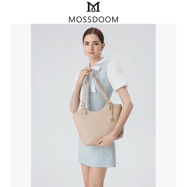 (Preorder)%20MOSSDOOM%20Shoulder%20Bag:%20Simple%20and%20Modern%20-%20Image%204