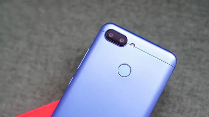 Redmi%206%20Youth%20&%20Fashion%20Fingerprint%20Ulock%20(3GB+32GB)%20-%20Image%204