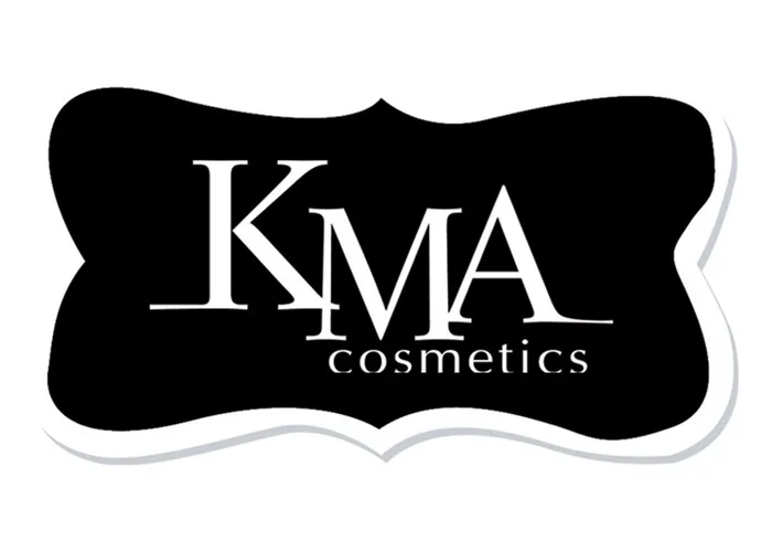KMA%20Water%20Resist%20Liquid%20Foundation%20#02%20-%20Image%205