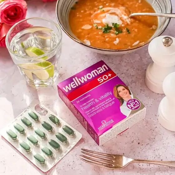 Vitabiotics%20Wellwoman%2050+%20-%2030%20Tablets%20-%20Image%204