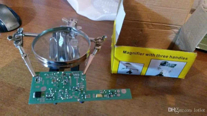 Clover%20Adjustable%20Magnifying%20Glass%20Soldering%20Iron%20Gun%20Holder%20Stand%20Magnifier%20Glass%20Help%20Helping%20Clamp%20Tool%20Alligator%20Clip%20Hand%20-%20Image%206