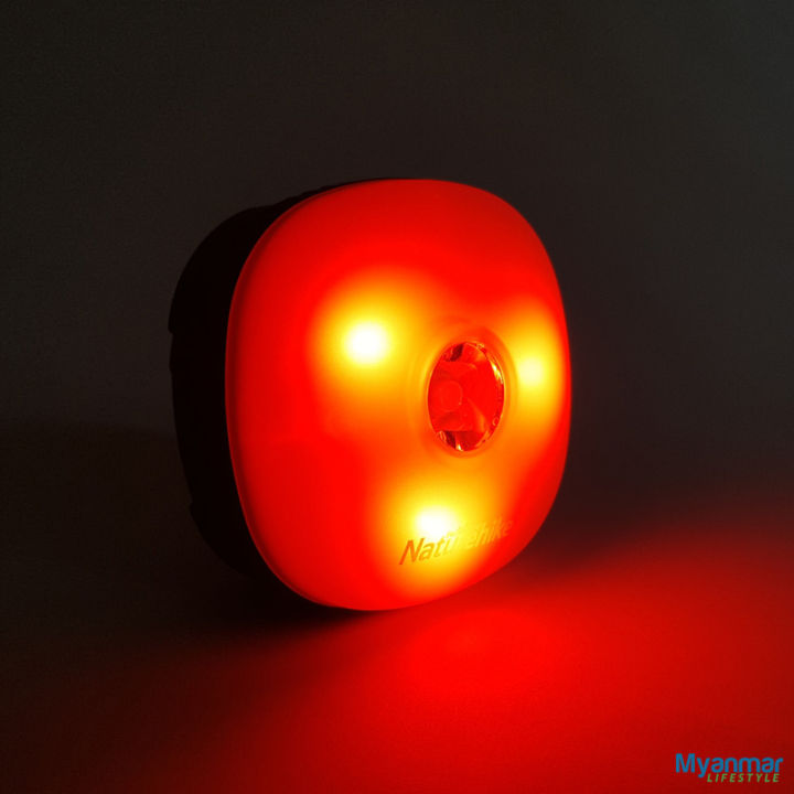 Waterproof%20Outdoor%20Camping%20Lantern%20-%20Image%209