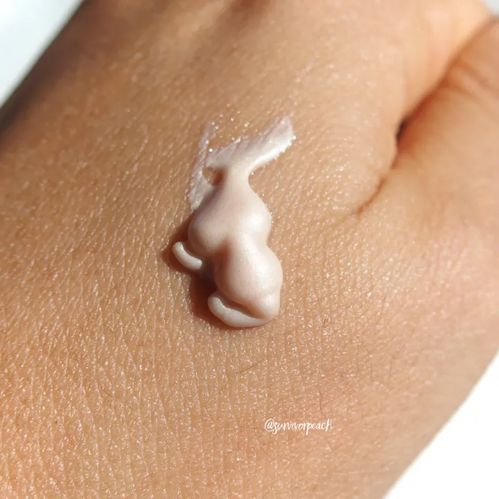Rare%20Beauty%20Always%20An%20Optimist%20Illuminating%20Primer%20,28ml%20-%20Image%203
