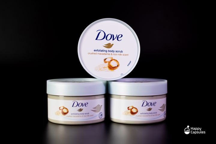 Dove Exfoliating Body Scrub Crushed Macadamia & Rice milk scent (225ml)