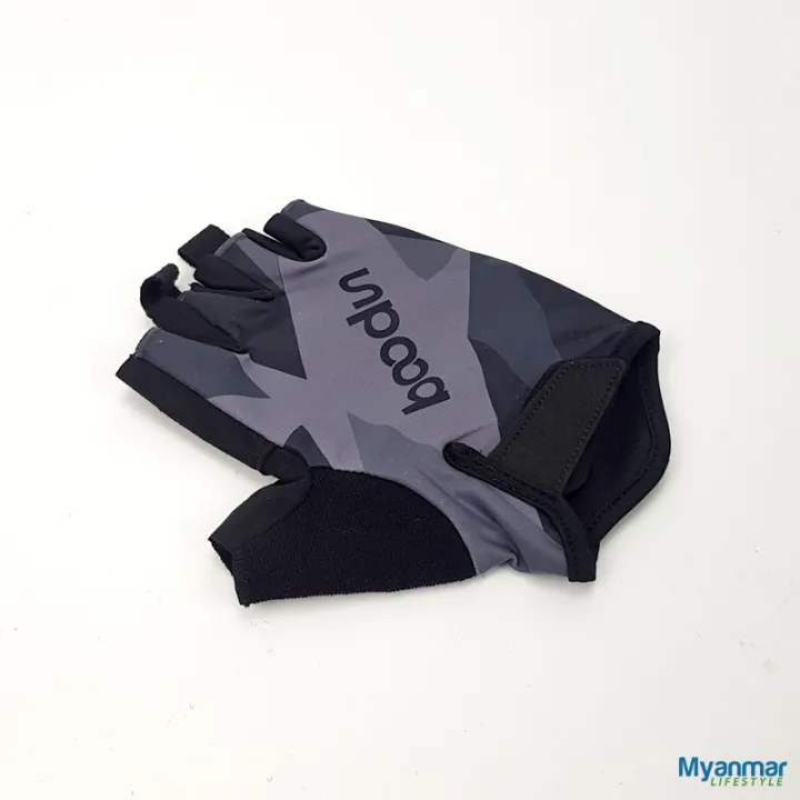Fingerless%20Gel%20Cycling%20Gloves%20%E2%80%93%20Boodun%20-%20Image%207