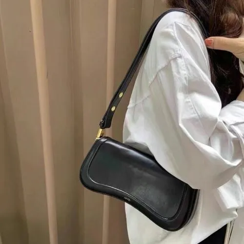 JW%20PEI%20Women's%20FEI%20Joy%20Shoulder%20Bag%20-%20Image%206