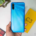 Realme C3 ( Ram 3GB / Rom 32GB ). 