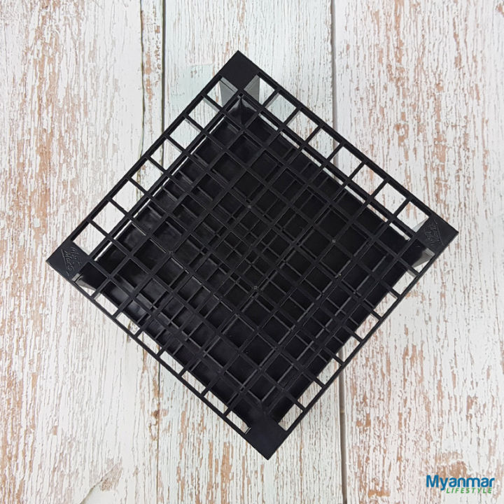 Paintbrush%20and%20Pencil%20Holder%20%E2%80%93%2096%20regular%20compartments%20%E2%80%93%20Mont%20Marte%20%E2%80%93%20Studio%20Tidy%20-%20Image%205