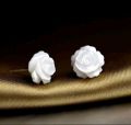 Mother of Pearl 8mm Rose Carved 3D Flower 925 Silver Push Type Studs သဘာဝ ကနုကမာ 3Dပန်း ပန်းပု နားကပ်. 