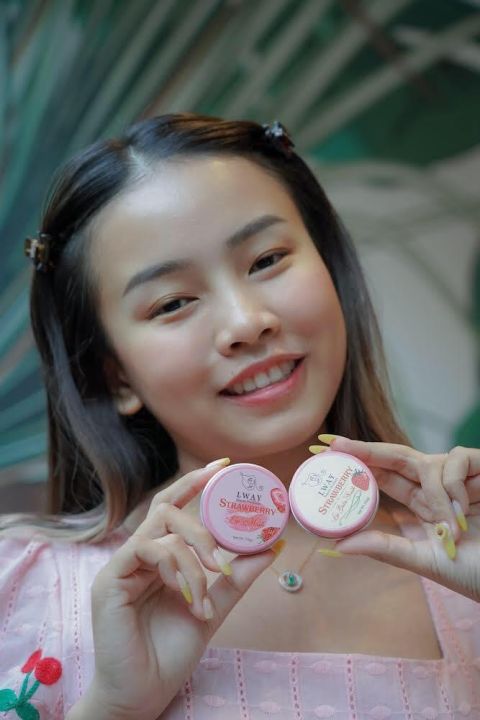 Lway%20Strawberry%20lip%20mask%2015g%20-%20Image%205