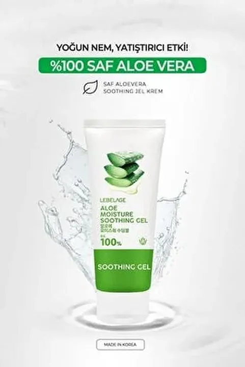 Lebelage%20Aloe%20Moisture%20Soothing%20Gel%20100ml%20-%20Image%205
