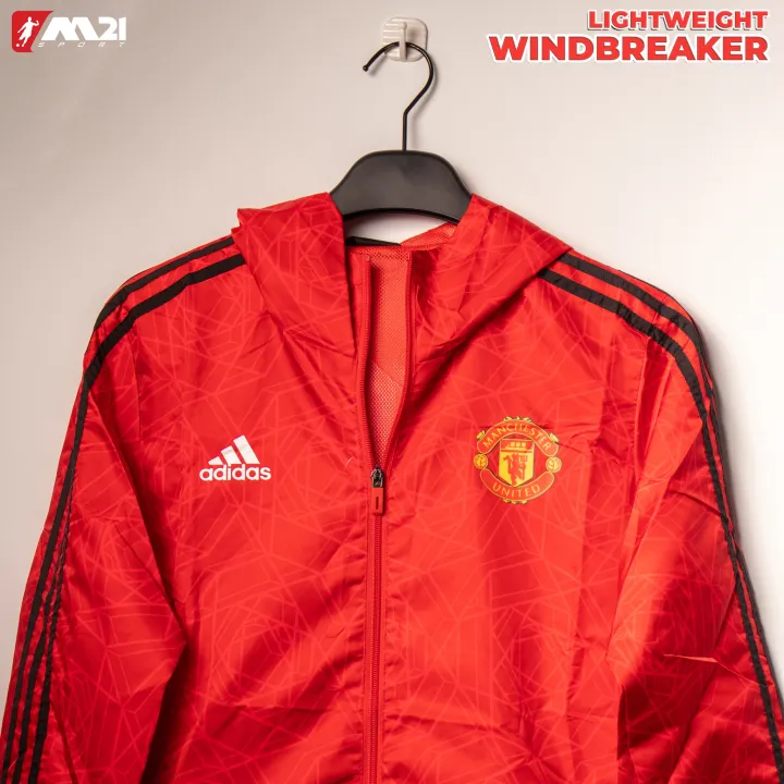 Manchester%20United%20Windbreaker%20Jacket%20(Red)%2023/24%20-%20Image%204
