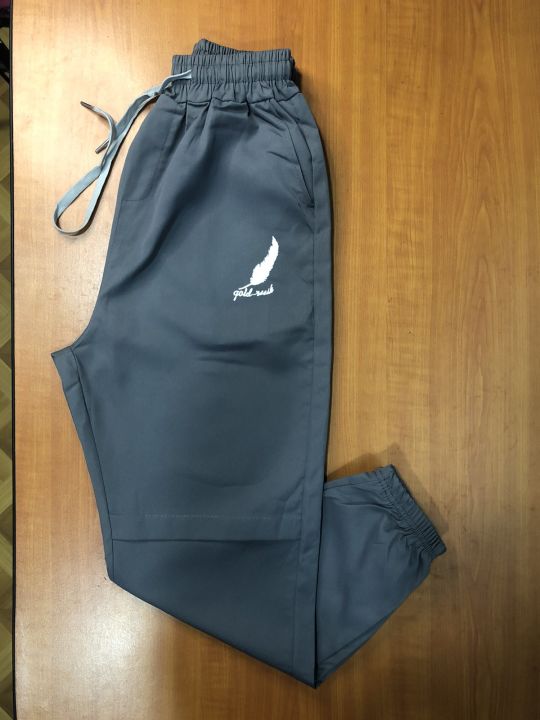 Jogger%20Leaf%20Men's%20Long%20Pants:%20Stylish%20Jogger%20Design%20for%20Comfortable%20and%20Fashionable%20Casual%20Wear%20in%20various%20colors%20-%20Image%206