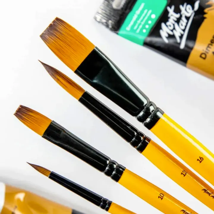 Acrylic%20Brushes%20Signature%20-%204pc%20-%20Mont%20Marte%20-%20Image%203