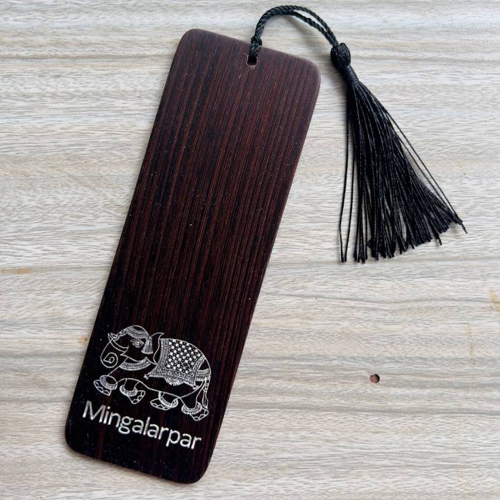 Wooden%20Laser%20Engraved%20Bookmark%20-%20Image%204