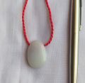 Jade Drop shaped Pendant, ကျောက်စိမ်း မိုးရေစက်ပုံ ဆွဲသီး၊. 