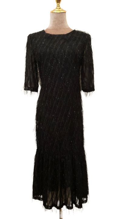 ပွဲတက်ဂါဝန် အမဲ Black Dress Bling Bling AyeyarMark an elegant and glamorous sparkle Dress