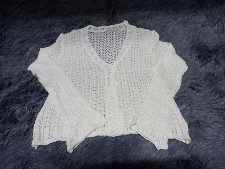 Long Sleeve Sweater- တက်တင်း ဆွယ်တာ အပါး