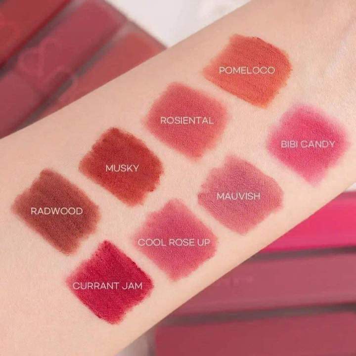 Romand%20Blur%20Fudge%20Tint%20-%20Image%2010