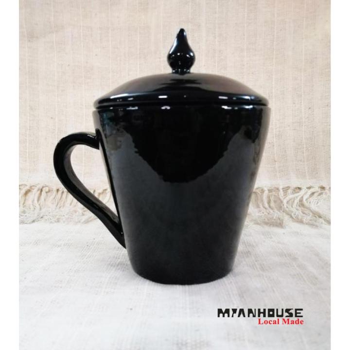 ယွန်းအနက်ထည်ကော်ဖီခွက်ကြီး (Black lacquered coffee cup - L) (D- 9.5 cm x H - 10 cm)