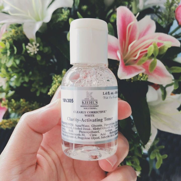 Kiehl's%20Clearly%20Corrective%20Brightening%20and%20Soothing%20Treatment%20Water%2040ml%20-%20Image%203