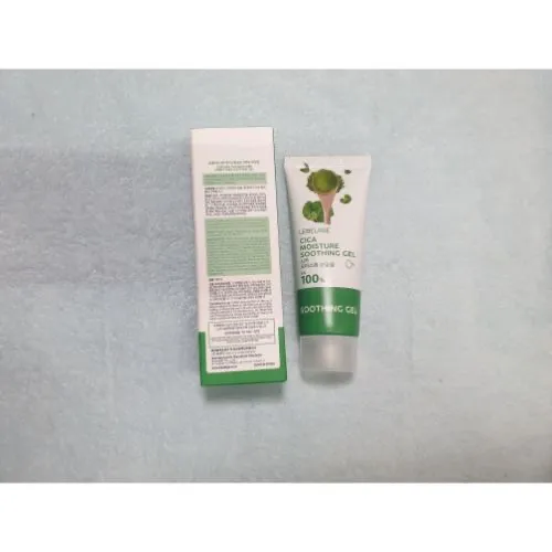 Lebelage%20Moisture%20Soothing%20Gel%20(100ml)%20-%20Image%203