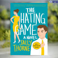 The Hating Game - Sally Thorne. 