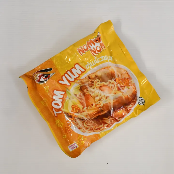 Nom%20Nom%20Tom%20Yum%20Flavor%20Instant%20Noodle%20120g%20-%20Image%204