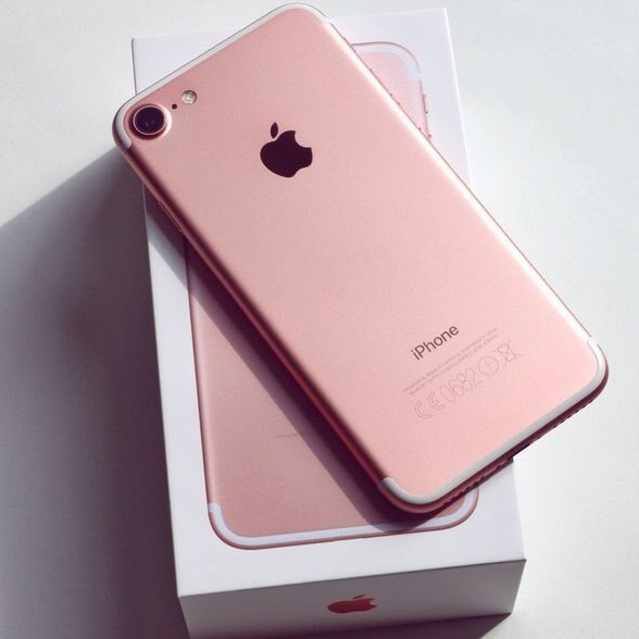 iPhone%207%2032/128/256GB%20-%20Image%203