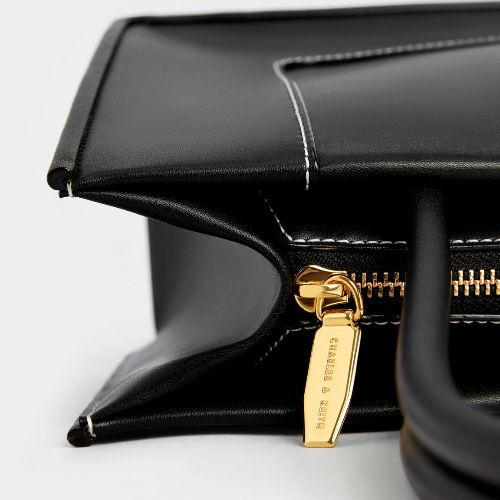 Charles%20&%20Keith%20-%20Daylla%20Large%20Tote%20Bag%20-%20Black%20-%20Image%207