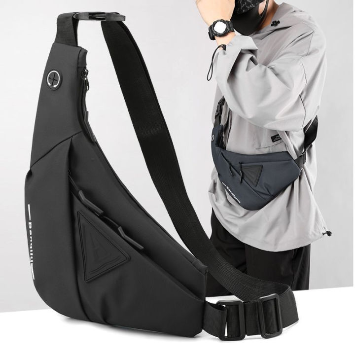 (Preorder)%20G40%20Triangular%20Chest%20Bag,%20Waterproof,%20Multi-purpose%20Shoulder%20Bag.%20-%20Image%203