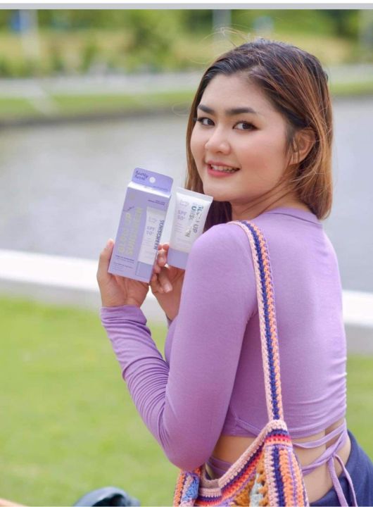 Hearty%20heart%20%20sun%20protection%20SPF50+%20-%20Image%205