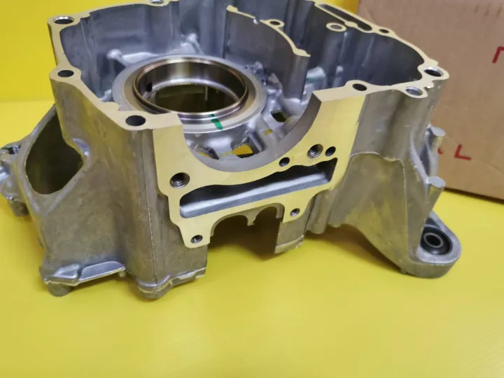 (Preorder)%20Right%20crankcase%20for%20PCX150,%20first%20model,%202012-2014,%20genuine%20Honda,%2011100-KZR-601,%20free%20shipping%20-%20Image%204