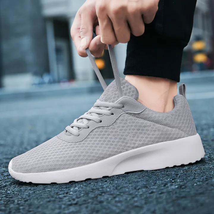 SOCRS%20Men's%20Fashion%20Sneakers%20Soft%20Sports%20Non-Slip%20Breathable%20Big%20Size%2046%2047%2048%20-%20Image%204