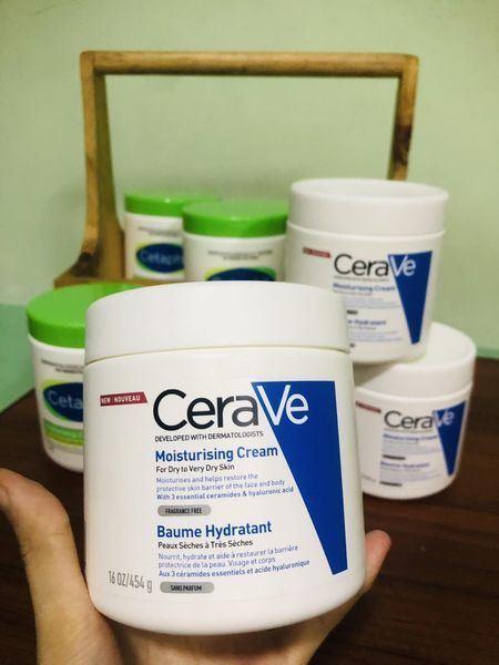 CERAVE%20MOISTURISING%20CREAM%20Moisturizer%20Facial%20Cream%20USA%20Fresh%20Date%20454g%20-%20Image%204