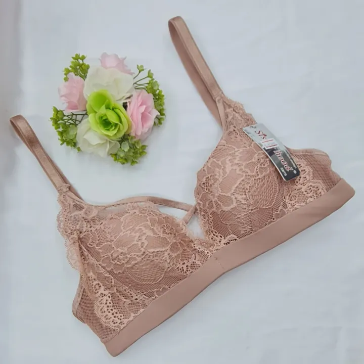 Sister%20Hood%20bra%20-%20Image%205