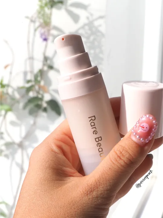 Rare%20Beauty%20Always%20An%20Optimist%20Illuminating%20Primer%20,28ml%20-%20Image%206