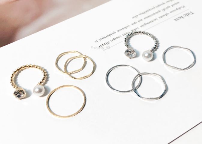 Pearl%20Rhinestone%20Open%20Ring%20and%20Simple%20Ring%20Set%20(%204%20pcs%20)%20/%20Adjustable%20Ring%20/%20Korea%20Ring%20-%20Image%204