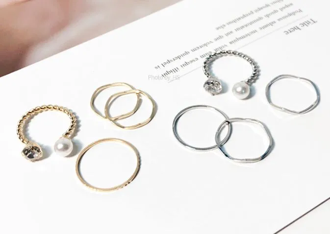 Pearl%20Rhinestone%20Open%20Ring%20and%20Simple%20Ring%20Set%20(%204%20pcs%20)%20/%20Adjustable%20Ring%20/%20Korea%20Ring%20-%20Image%204