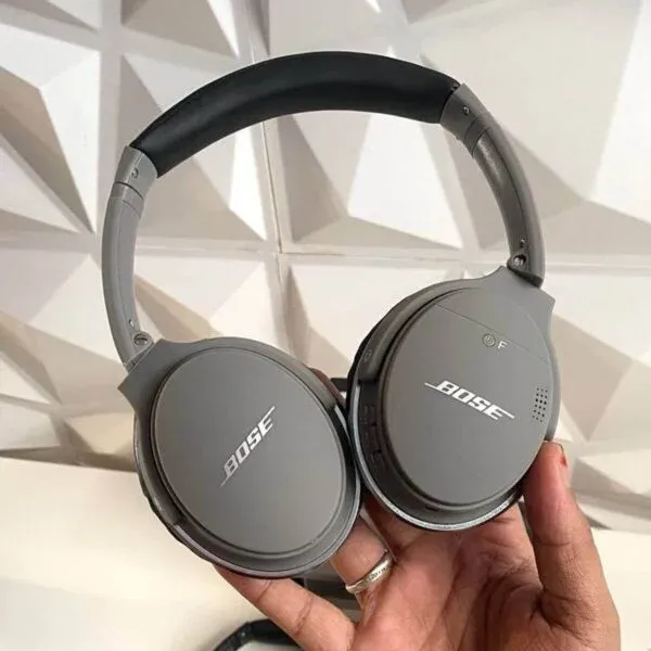 Bose%20QuietComfort%2035%20II%20Wireless%20Bluetooth%20Headphones%20Wireless%20Headphones%20Bluetooth%20Earphones%20HiFi%20Music%20with%20Mic%20(First%20Copy)%20-%20Image%206