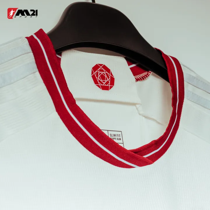 Manchester%20United%20Official%20Third%20Girl%20Fan%20Jersey%2023/24%20-%20Image%205