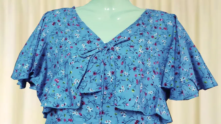 Sweet%20Girl%20Spant%20Ruffles%20Midi%20Dress:%20Perfect%20for%20Women's%20Fashion%20-%20Elegant%20and%20Stylish%20Design%20with%20High-Quality%20Materials%20-%20Image%206