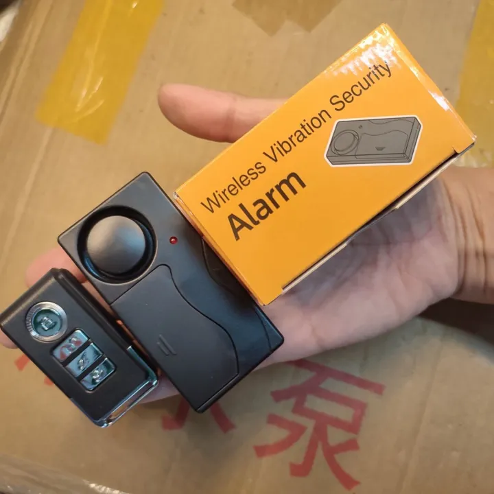 Vibration%20Sensor%20Alarm%20with%20Remote%20-%20Image%209