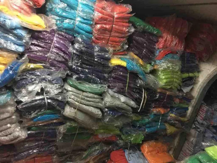 V%20Collar%20Cotton%20T-Shirts%20(12pcs/12color)%20-%20Image%207