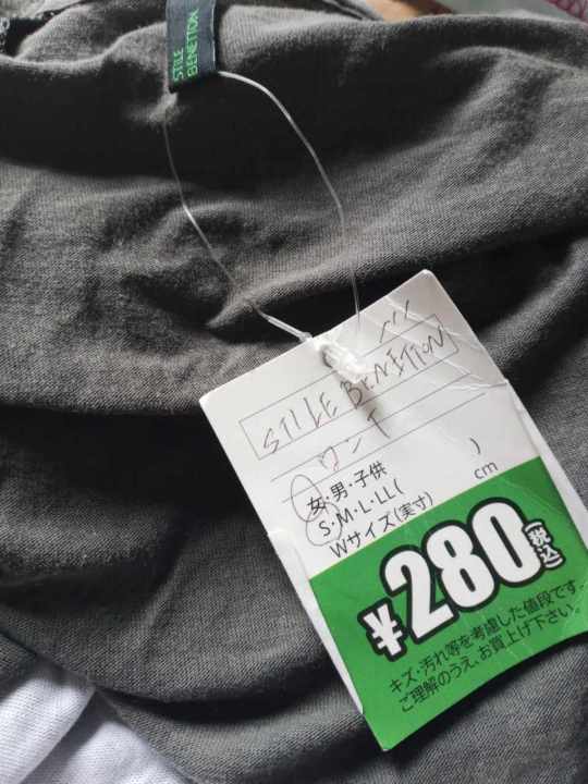 Korea%20&%20bkk%20design%20thrift%20fashion%20(yangon%20vintage%20store)%20Grade%20A%20Quality,%20Budget-Friendly,%20Ready-to-Wear%20Styles%20-%20Image%202