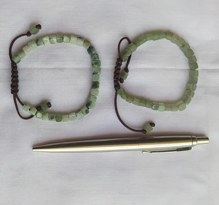 Jade%20cube%20bead%20bracelet,%20%E1%80%80%E1%80%BB%E1%80%B1%E1%80%AC%E1%80%80%E1%80%BA%E1%80%85%E1%80%AD%E1%80%99%E1%80%BA%E1%80%B8%20%E1%80%80%E1%80%AF%E1%80%97%E1%80%95%E1%80%AF%E1%80%B6%20%E1%80%80%E1%80%BC%E1%80%AD%E1%80%AF%E1%80%B8%E1%80%86%E1%80%BD%E1%80%B2%20%E1%80%9C%E1%80%80%E1%80%BA%E1%80%95%E1%80%90%E1%80%BA%E1%81%8A%20-%20Image%203