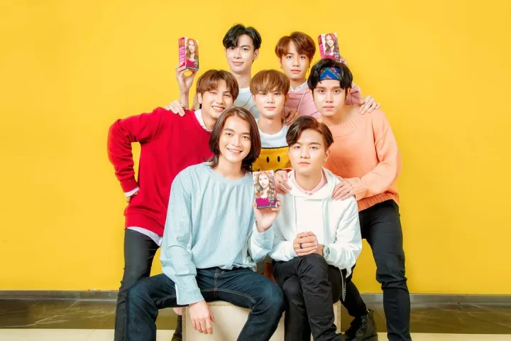 REVLON%20Urban%20Style%20Hair%20Color%20Caramel%20Custard%20(#No.39)%20-%20Image%204